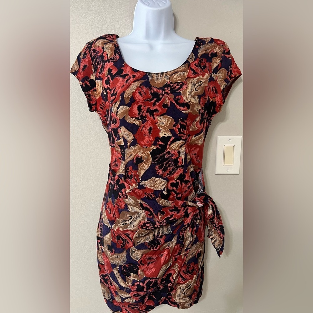 Vintage Dark Romantic Floral Rayon Dress Tie Waist Fairycore Goth Femme Small
